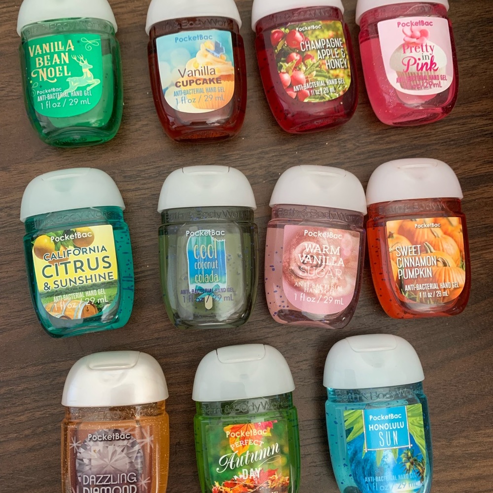 11 bath and body works hand sanitizer NWOT